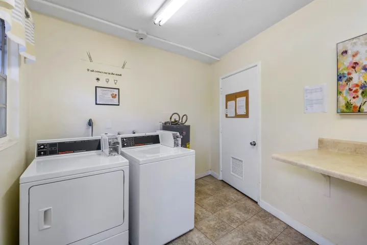 031-1015BerkshireA-DeerfieldBeach-FL-334