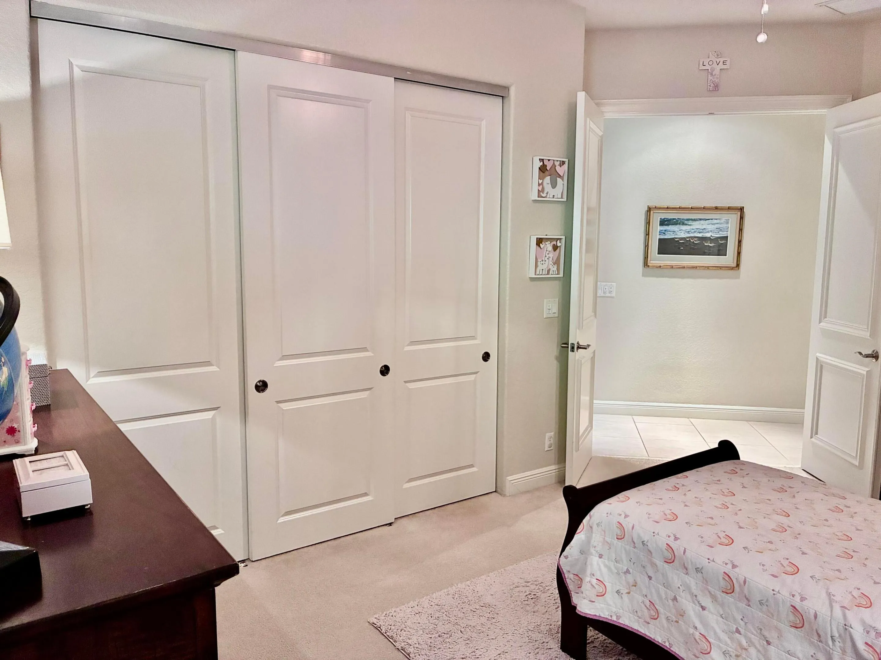 Bedroom 3 with double door entry