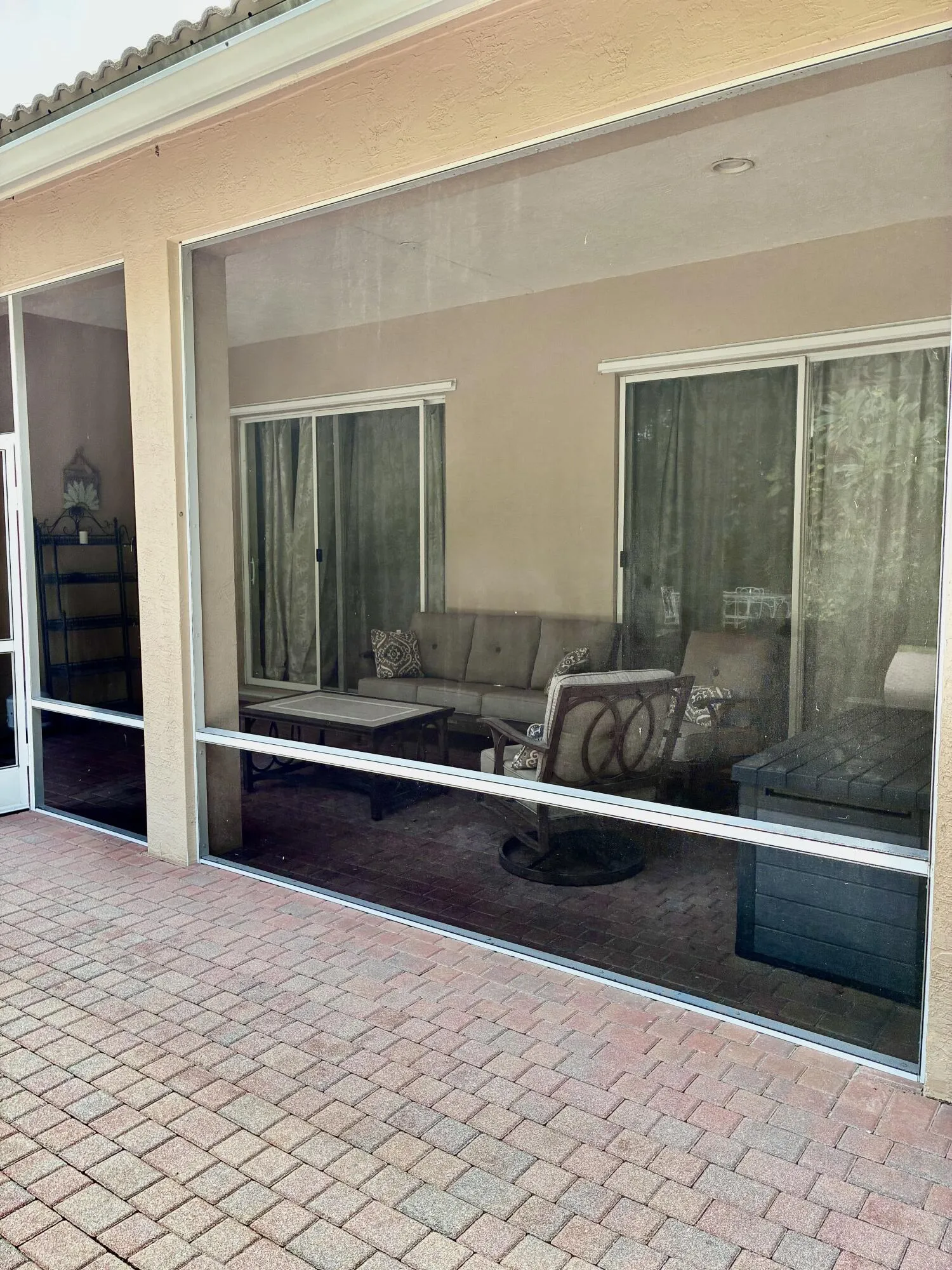 Screened in covered patio