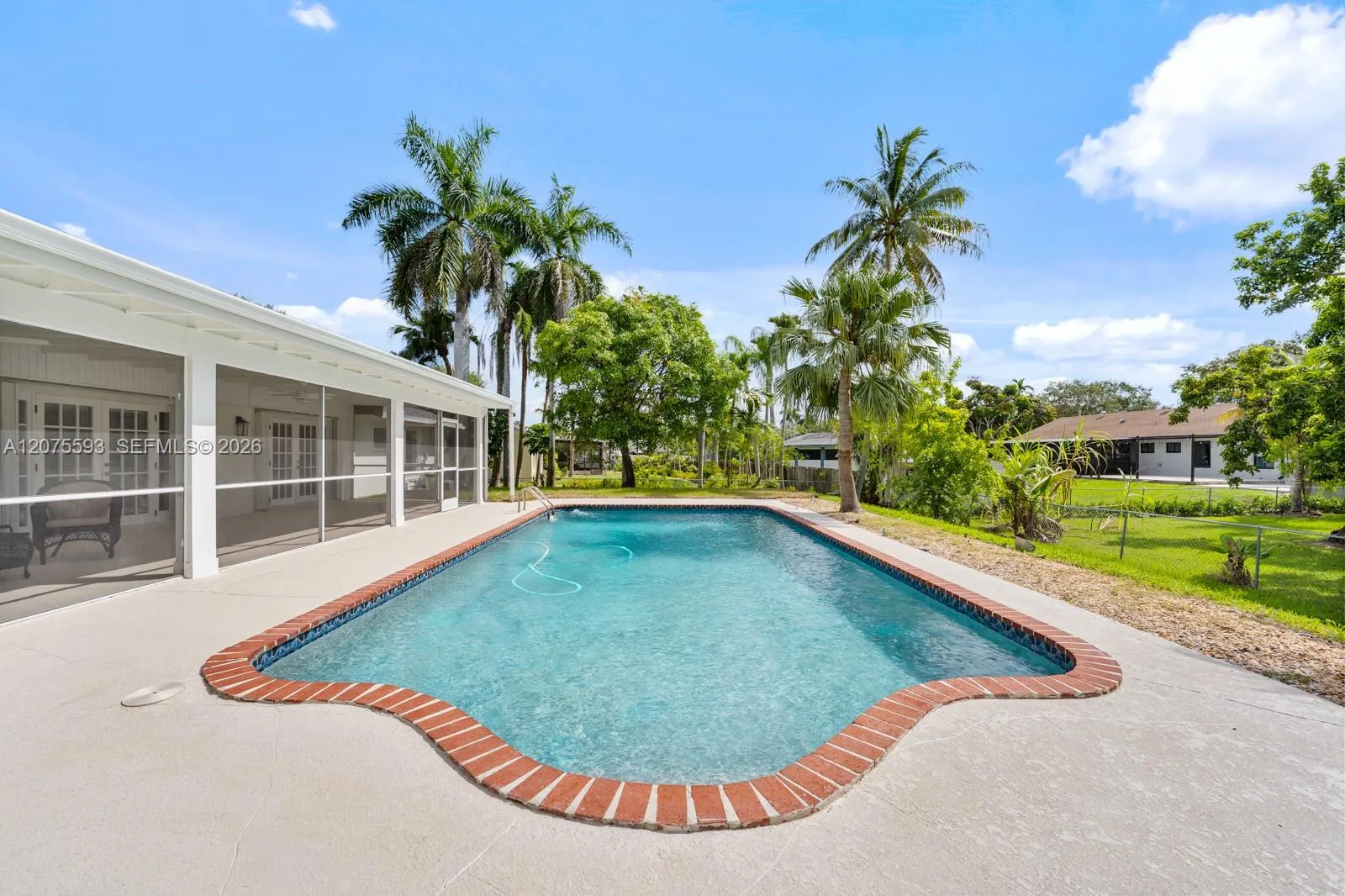 Property photo 34