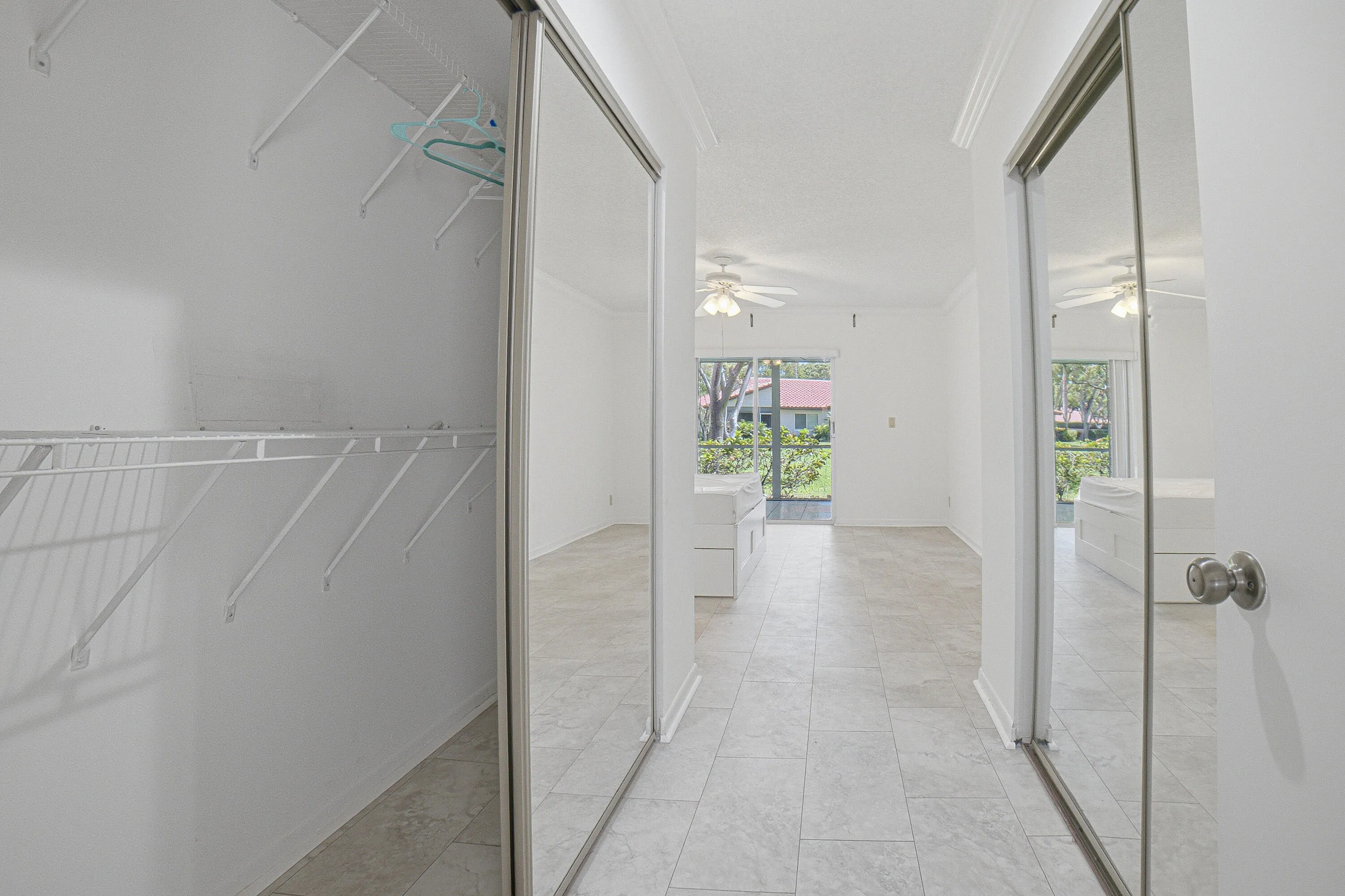 Bedroom1-Closets