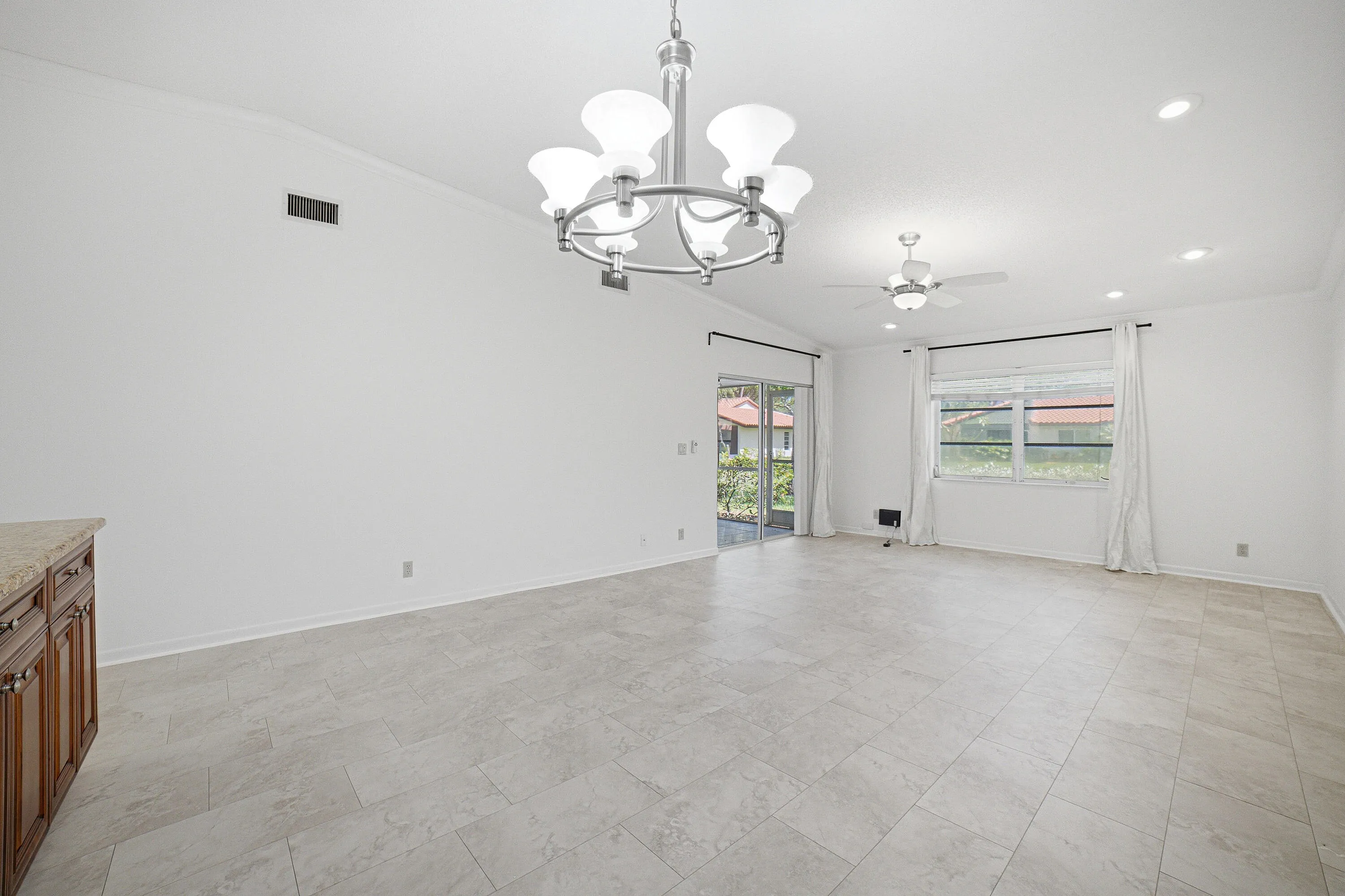 Livingroom-B