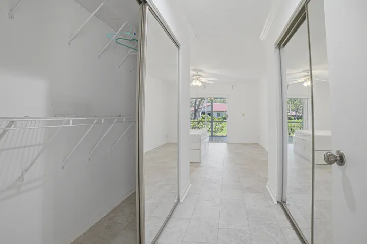 Bedroom1-Closets