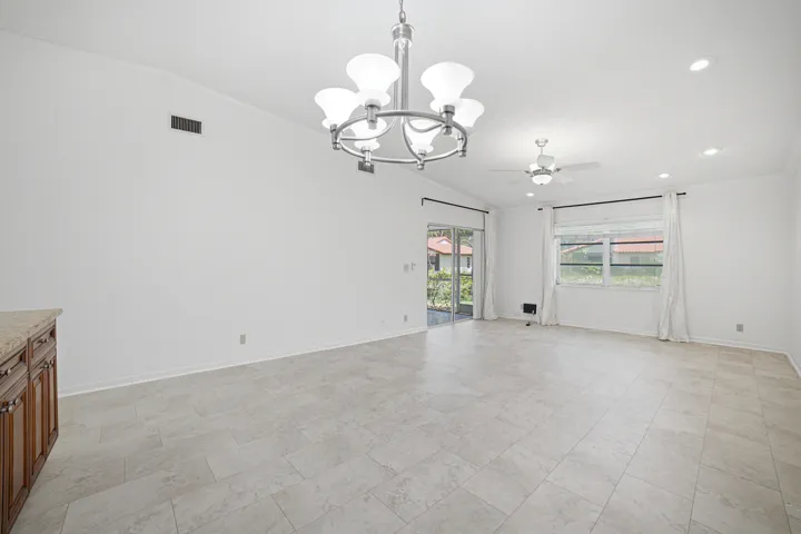 Livingroom-B