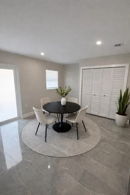 520-Staged