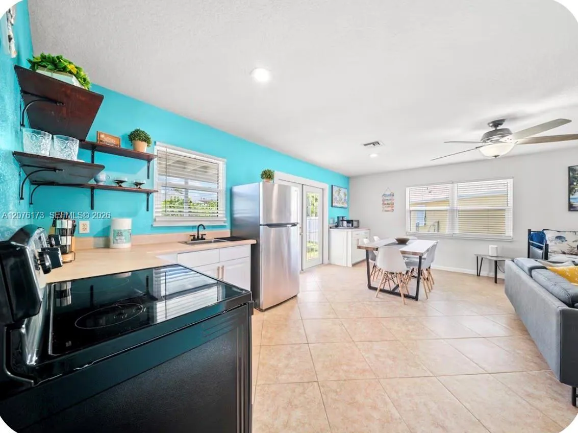 Property photo 28