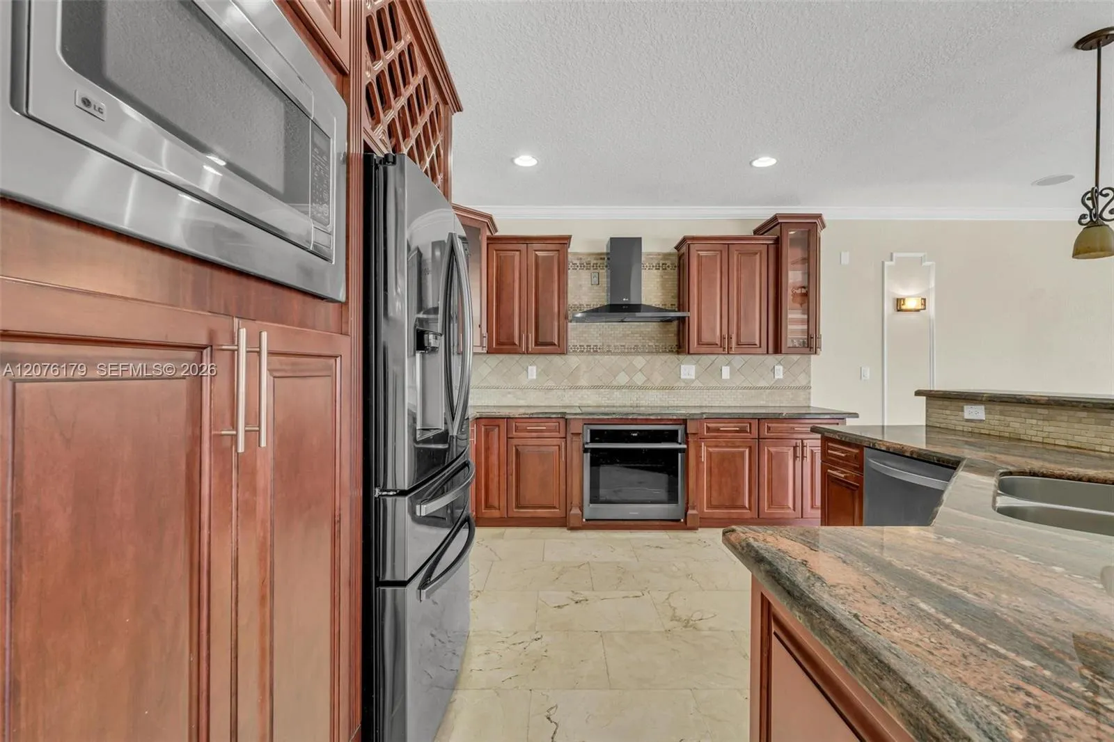 Property photo 24