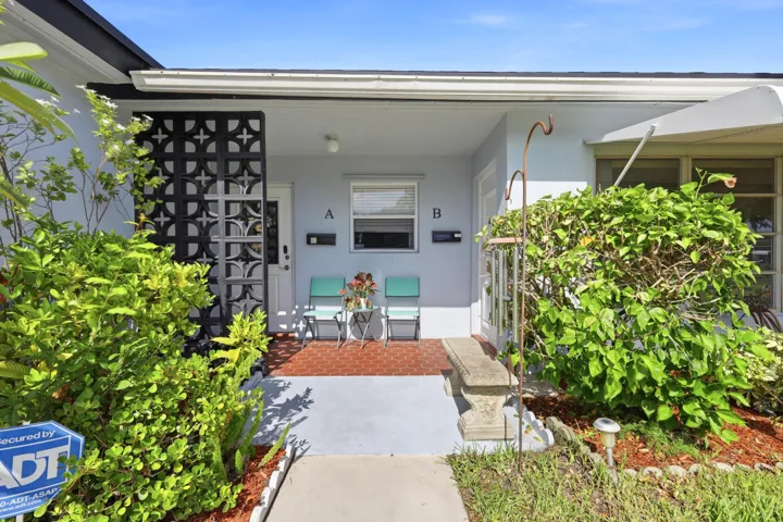 003_F8_415_High_Point_Blvd_B