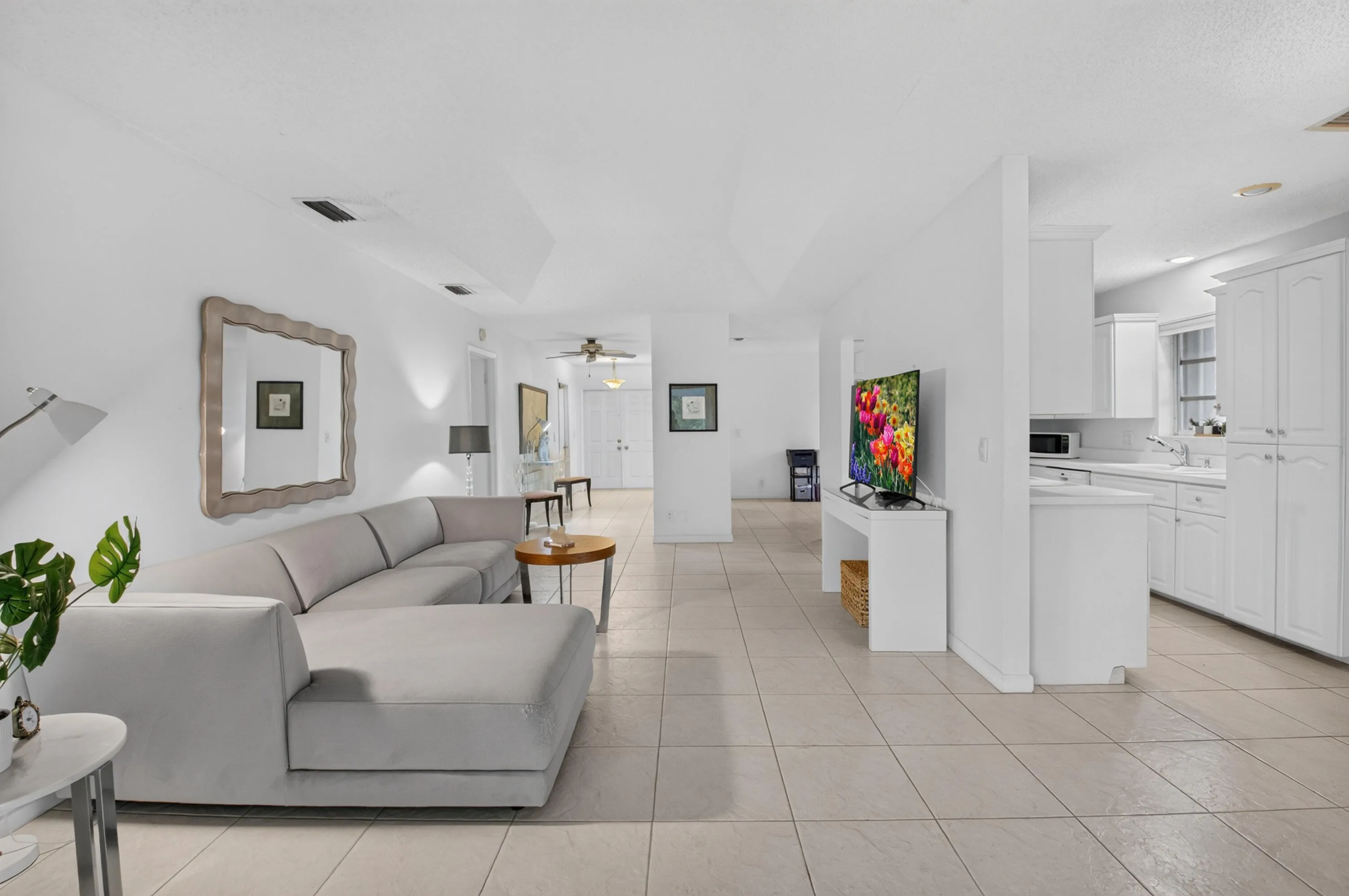 Living Room/ Kitchen