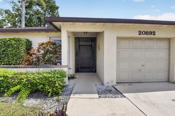 20892 Concord Green Drive E, Boca Raton