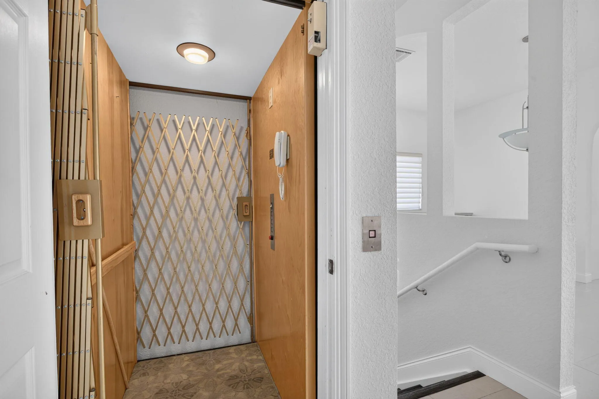 Private Elevator