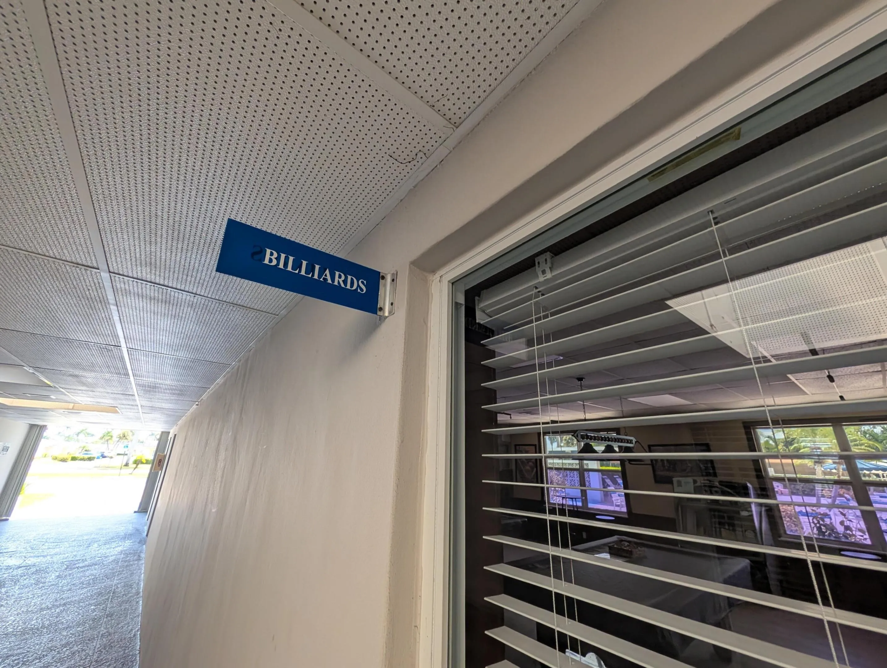 Social _ Billiars room