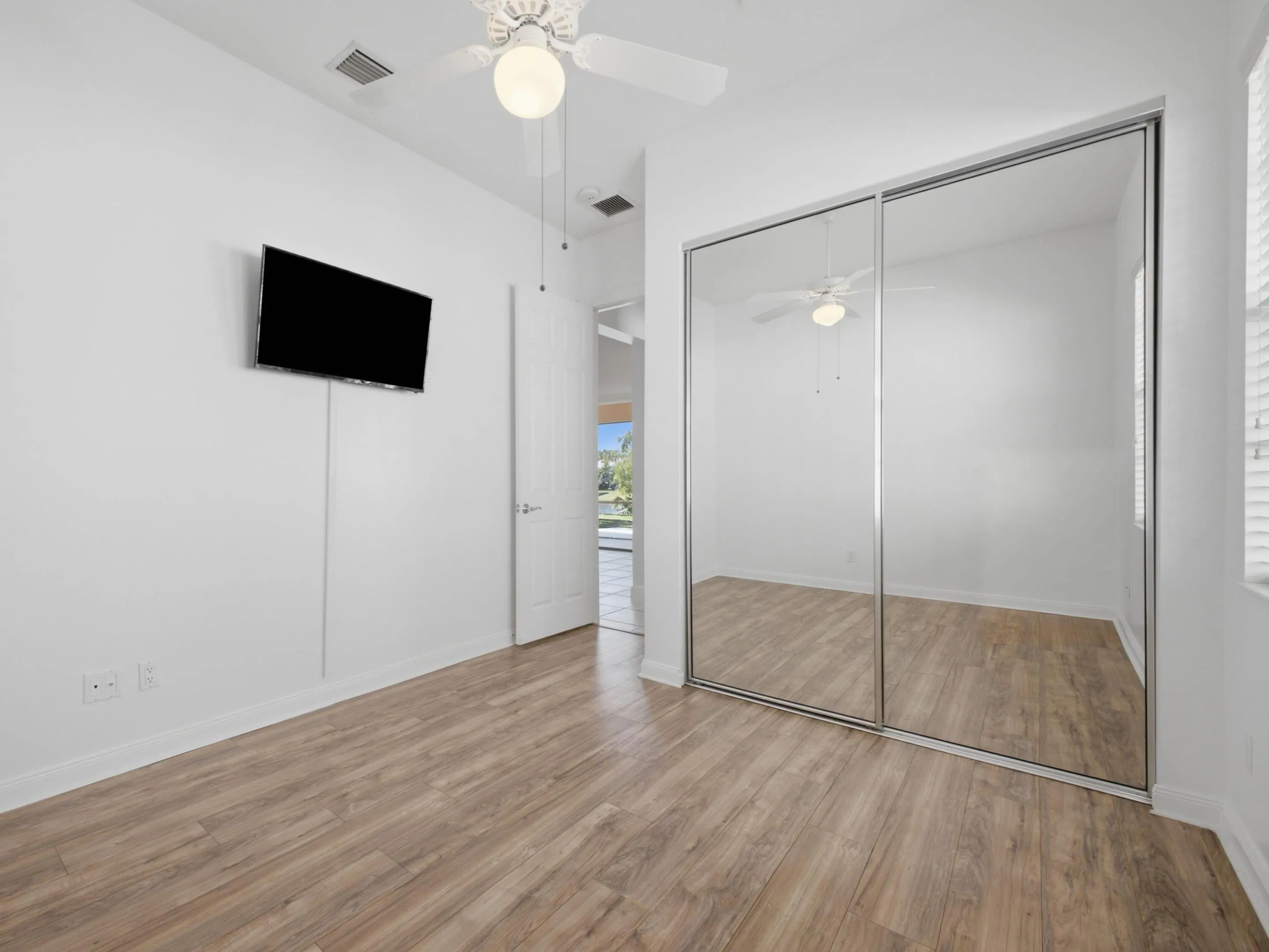 Bedroom 5 2