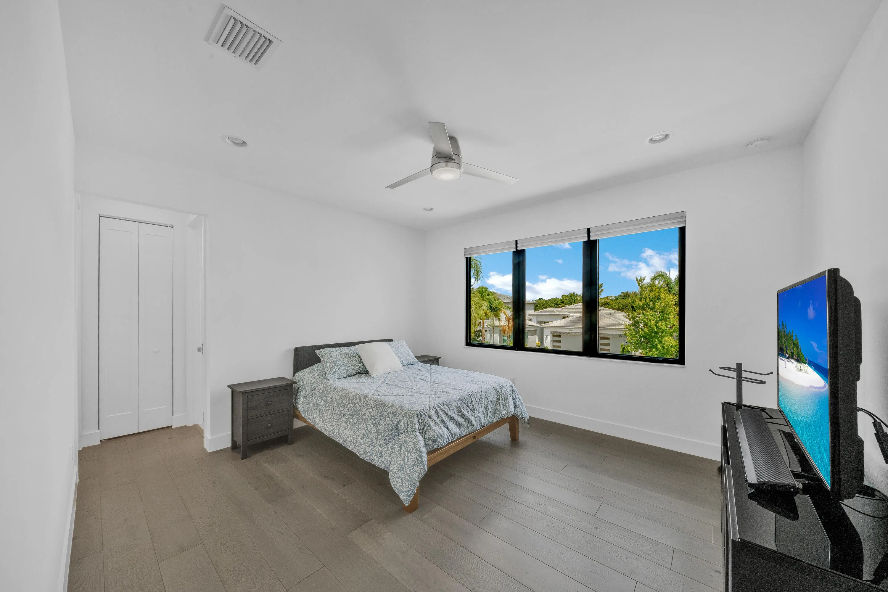 Guest suite