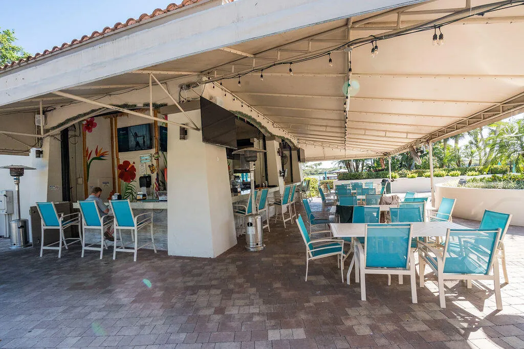 Tiki Bar