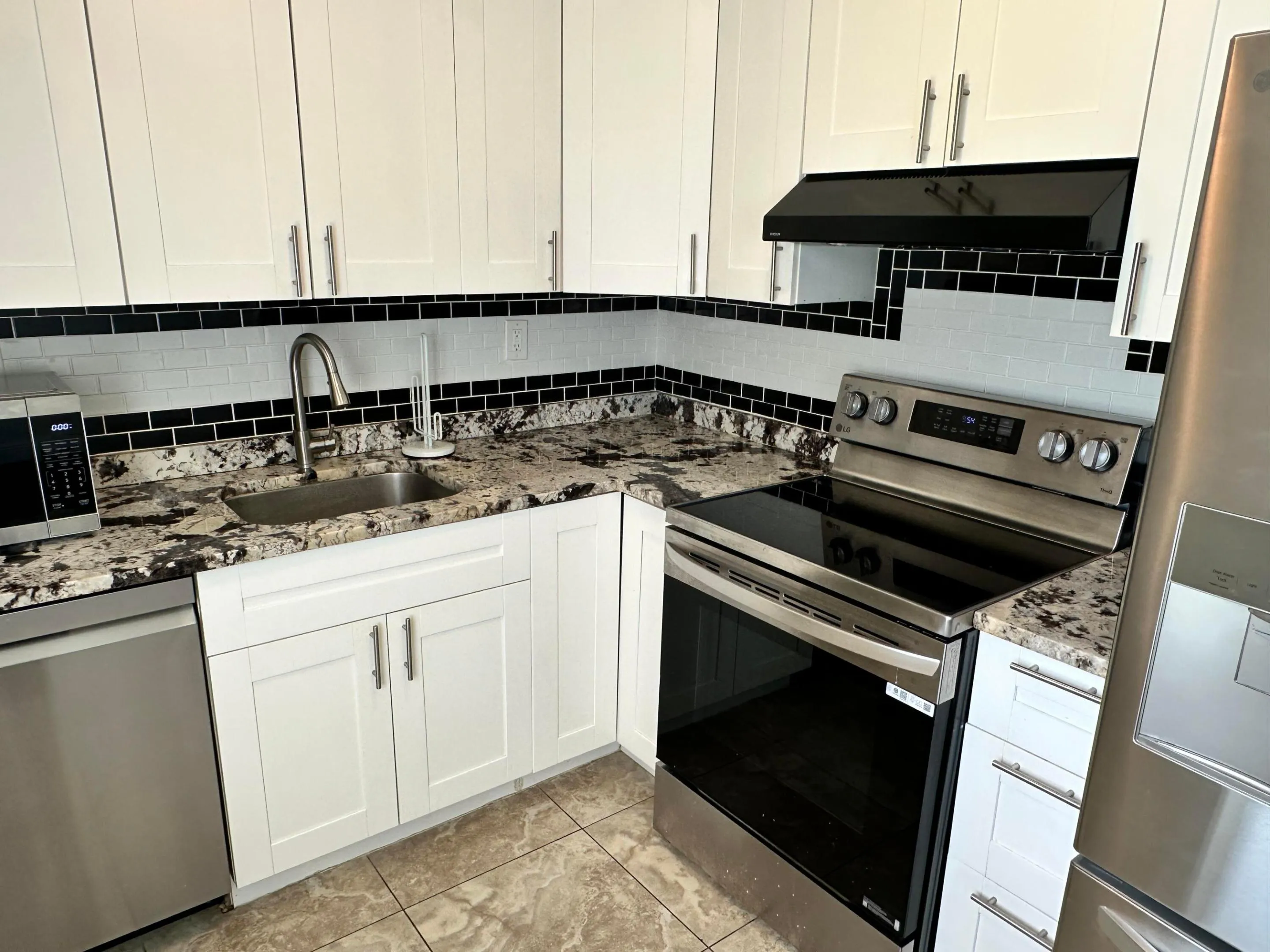 KITCHEN (3)