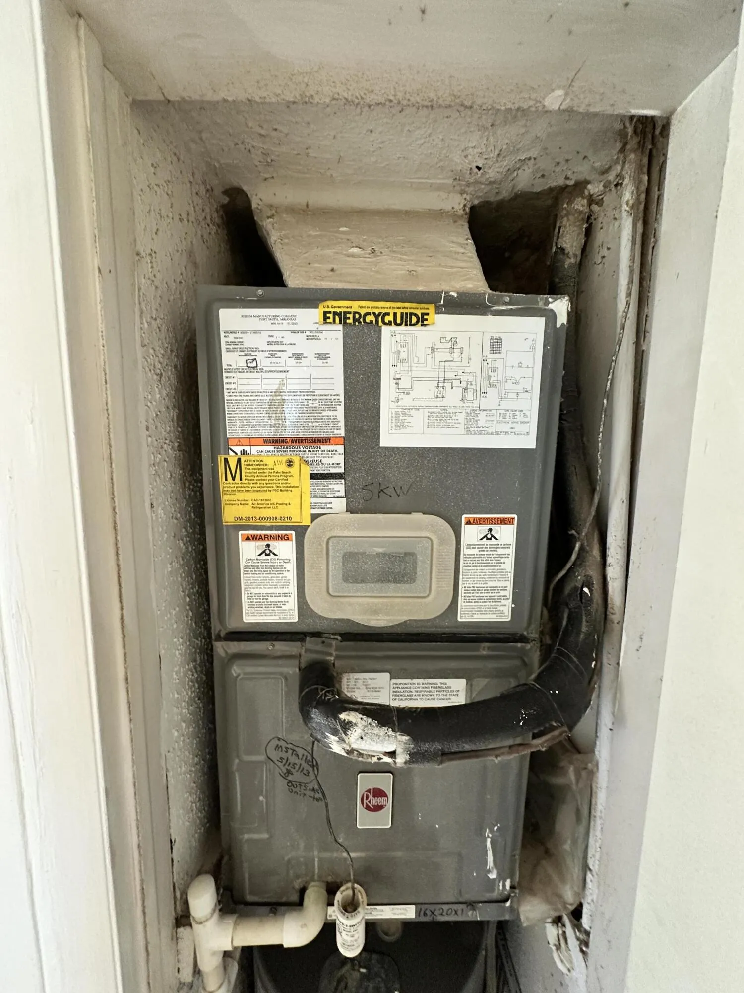 AC UNIT