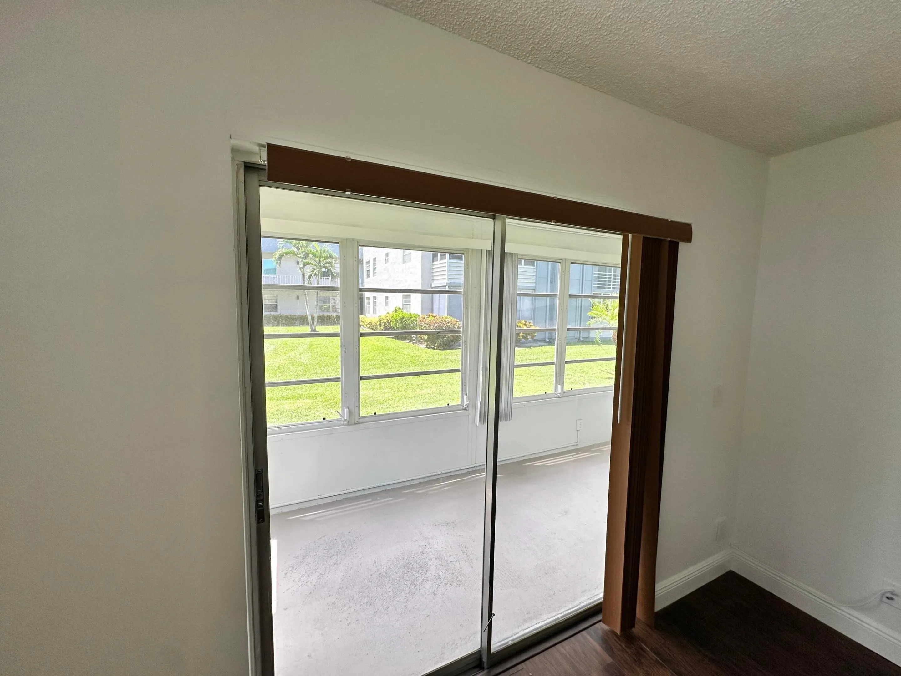 BEDROOM 1 (3)