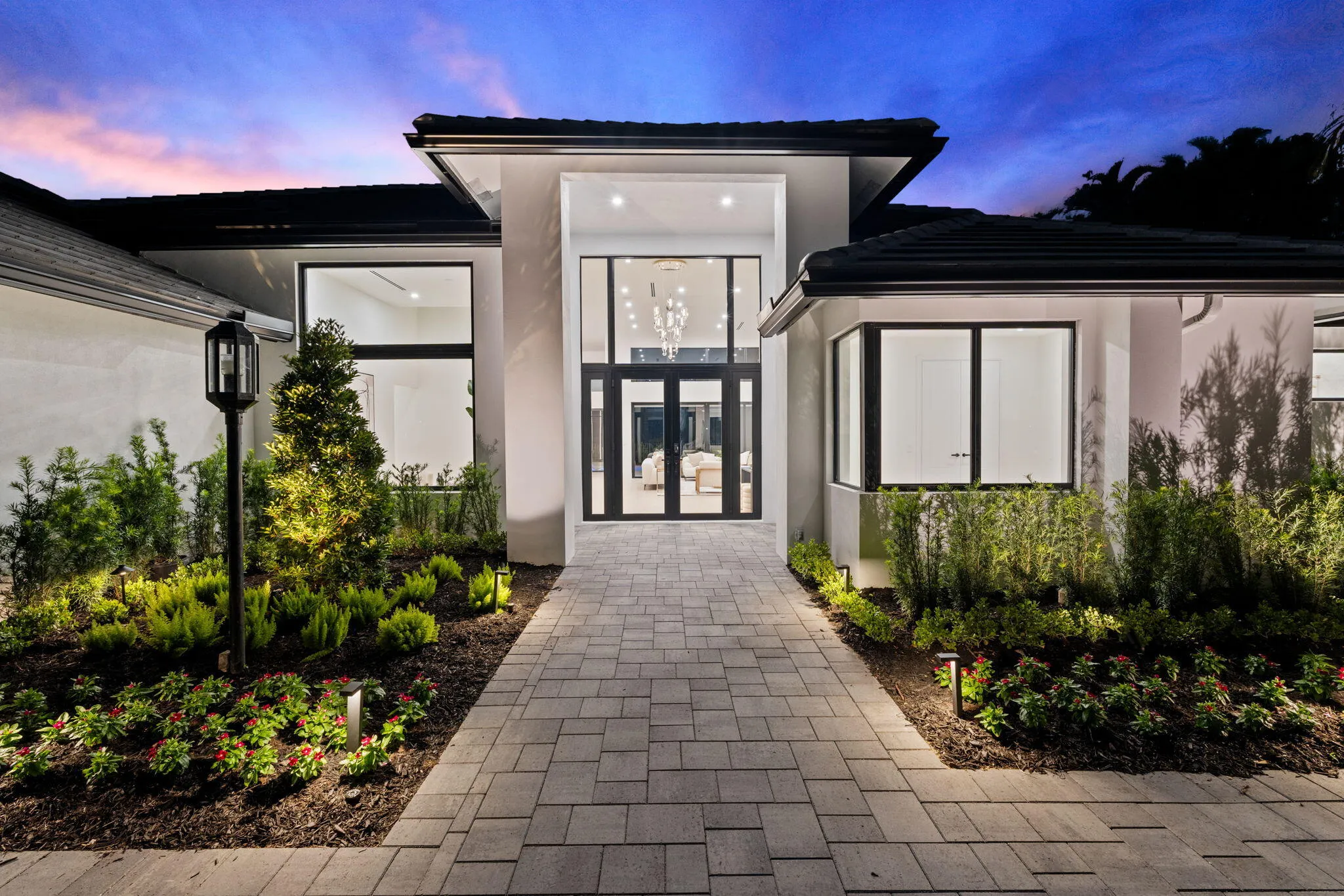 73-web-or-mls-A7406010