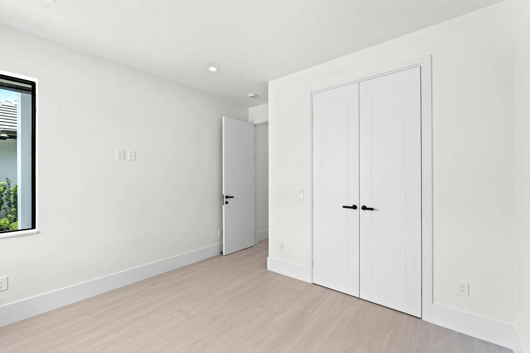 guest bedroom 3
