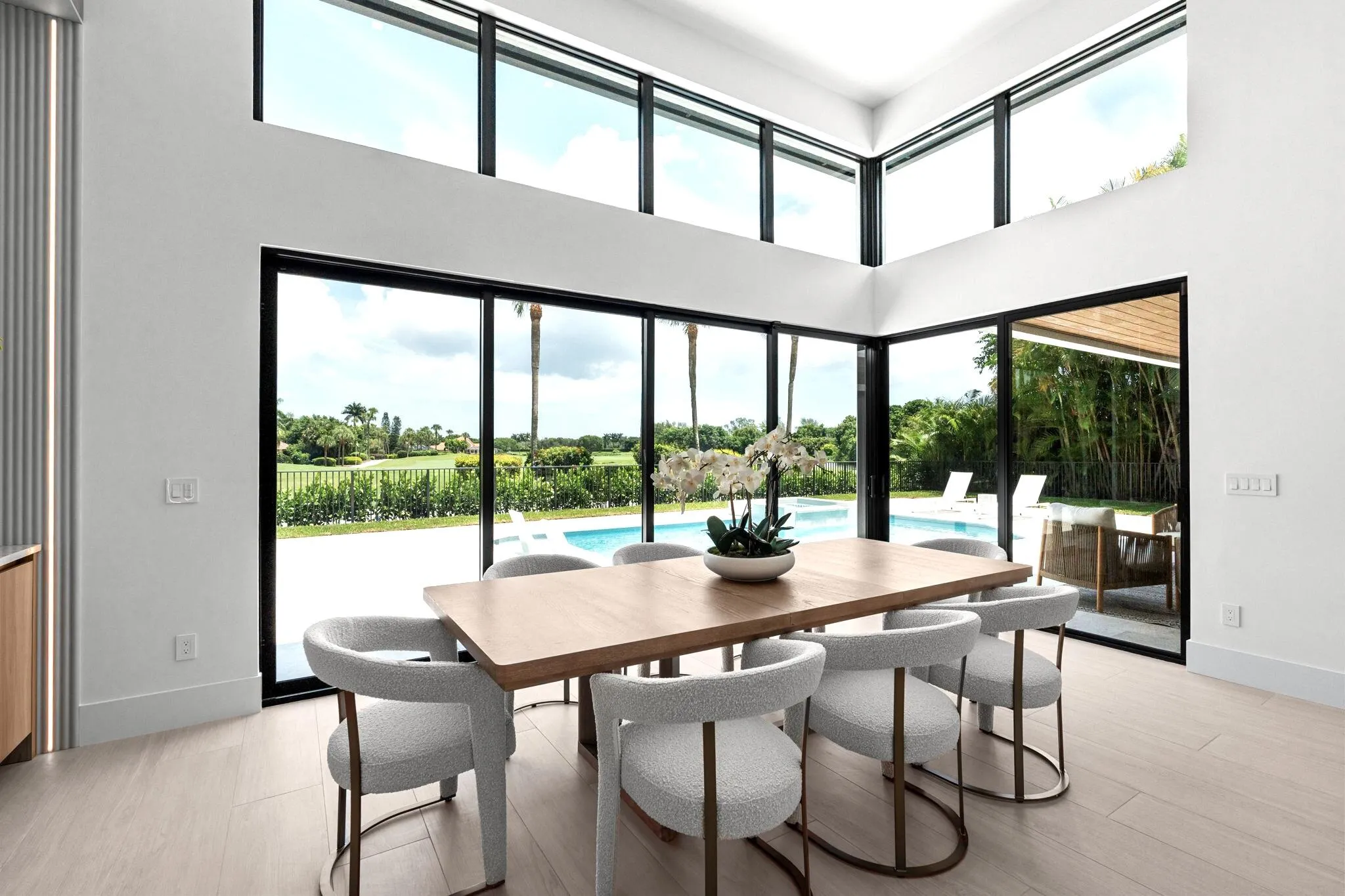 65-web-or-mls-A7405571