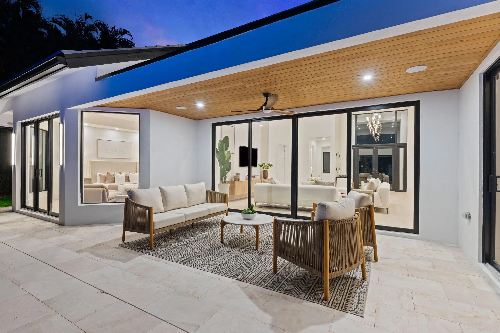 74-web-or-mls-A7405979