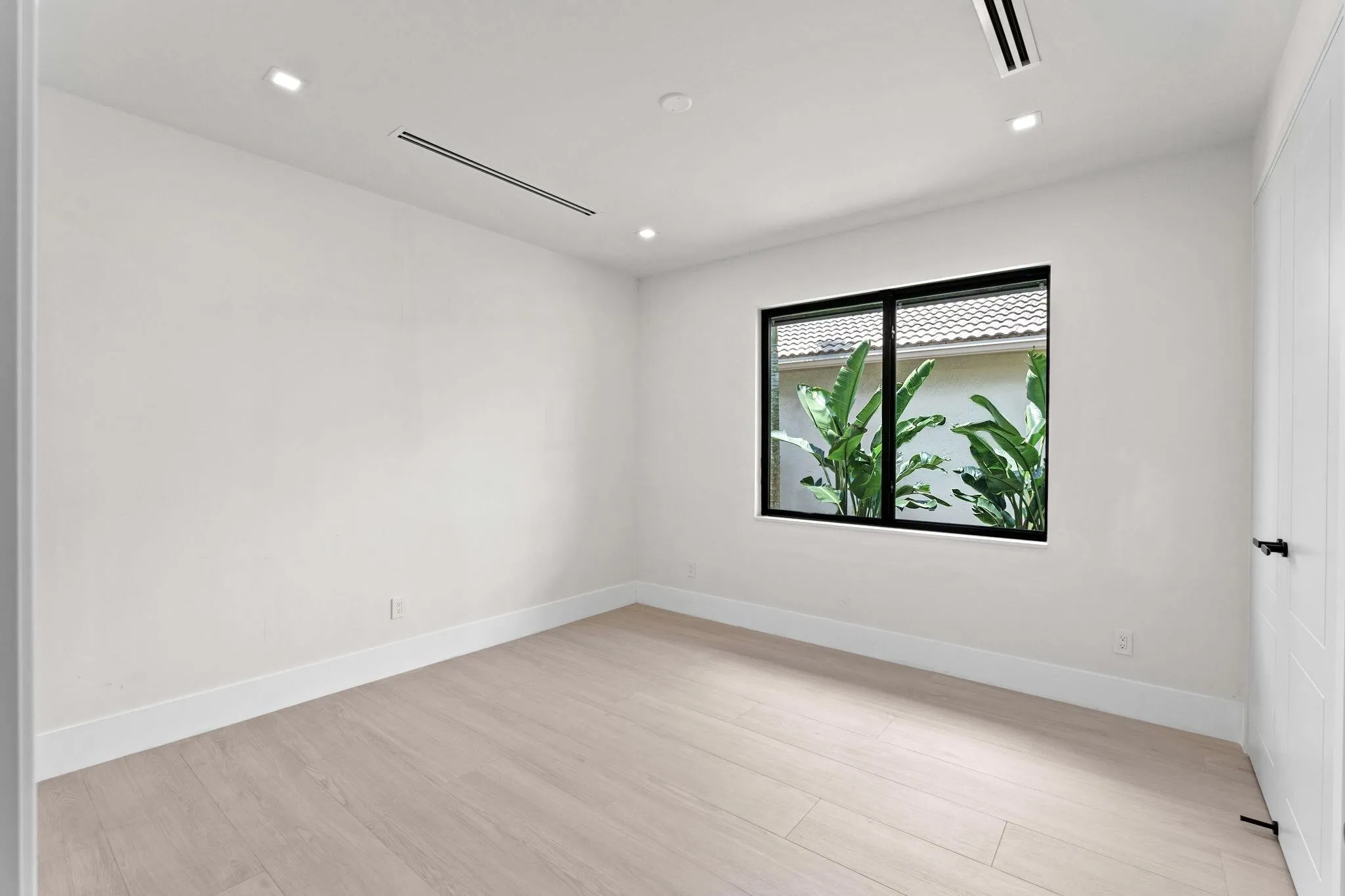 guest bedroom 2