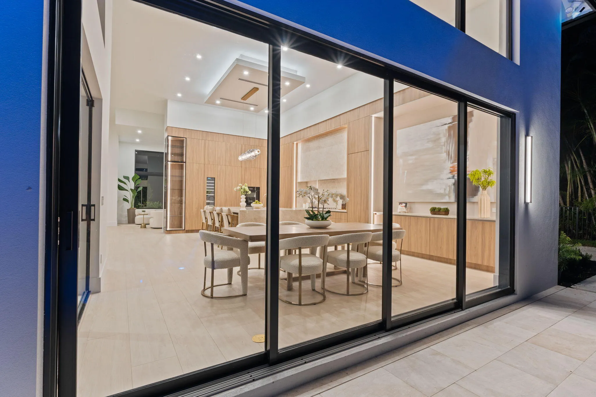 76-web-or-mls-A7405982