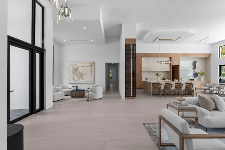 85-web-or-mls-A7405651