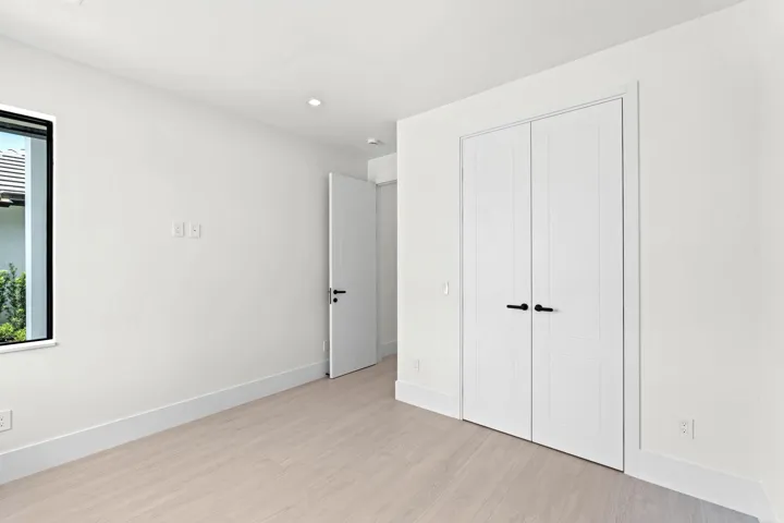 guest bedroom 3