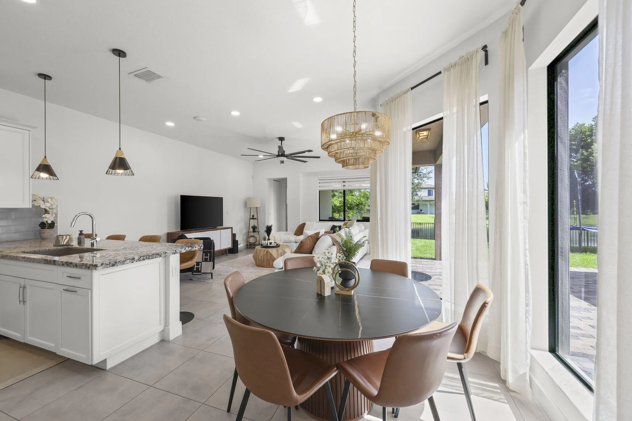 10432 North Lago Vista Circle - 16.jpg-S