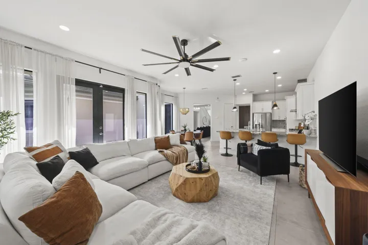 10432 North Lago Vista Circle - 33.jpg-S