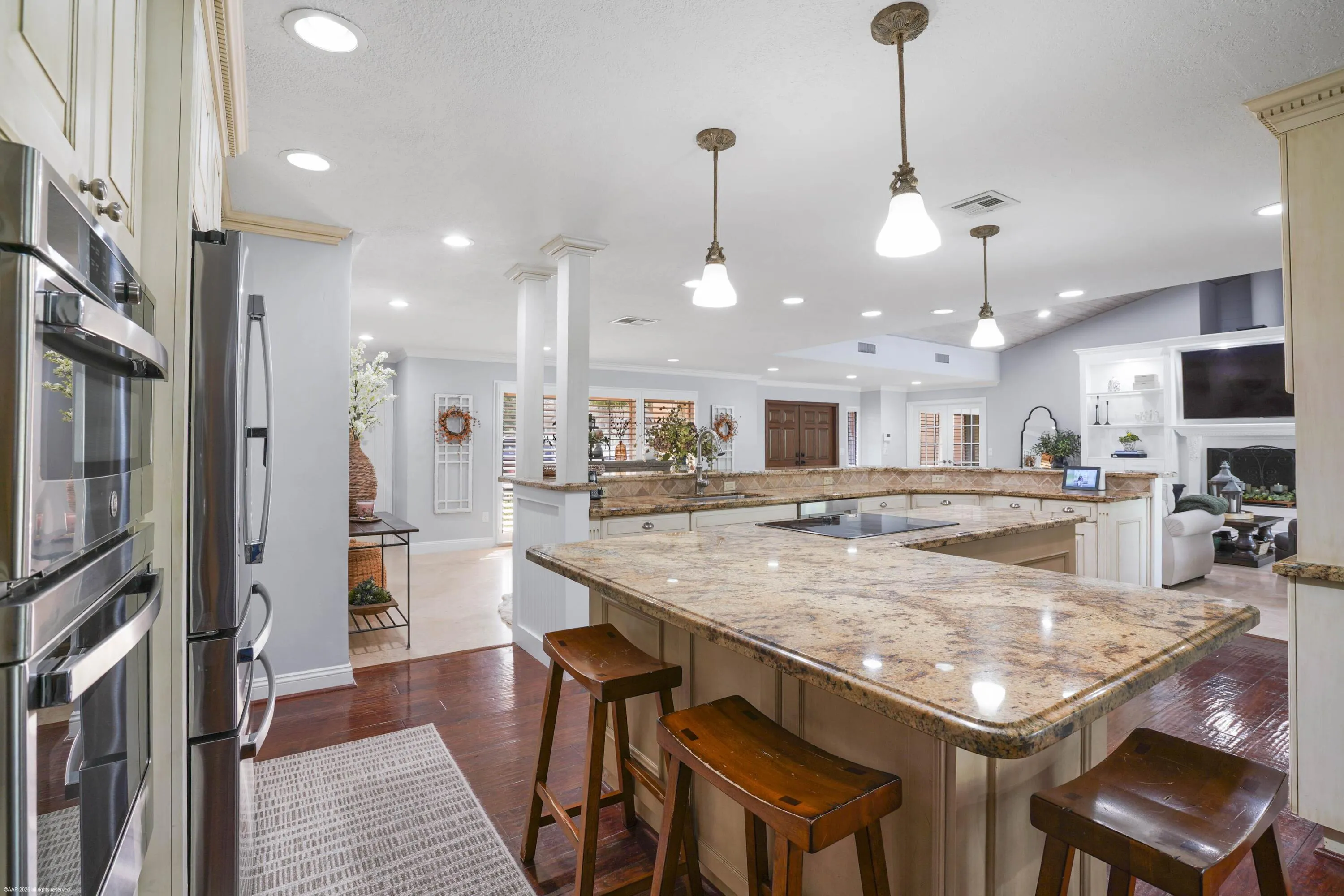 2379 Newbury Ct 020
