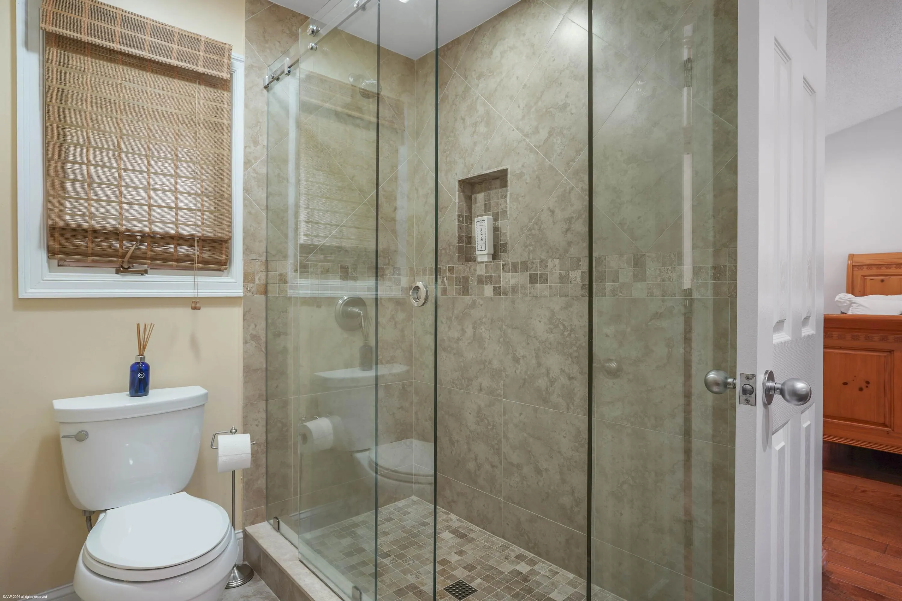 2379 Newbury Ct 039