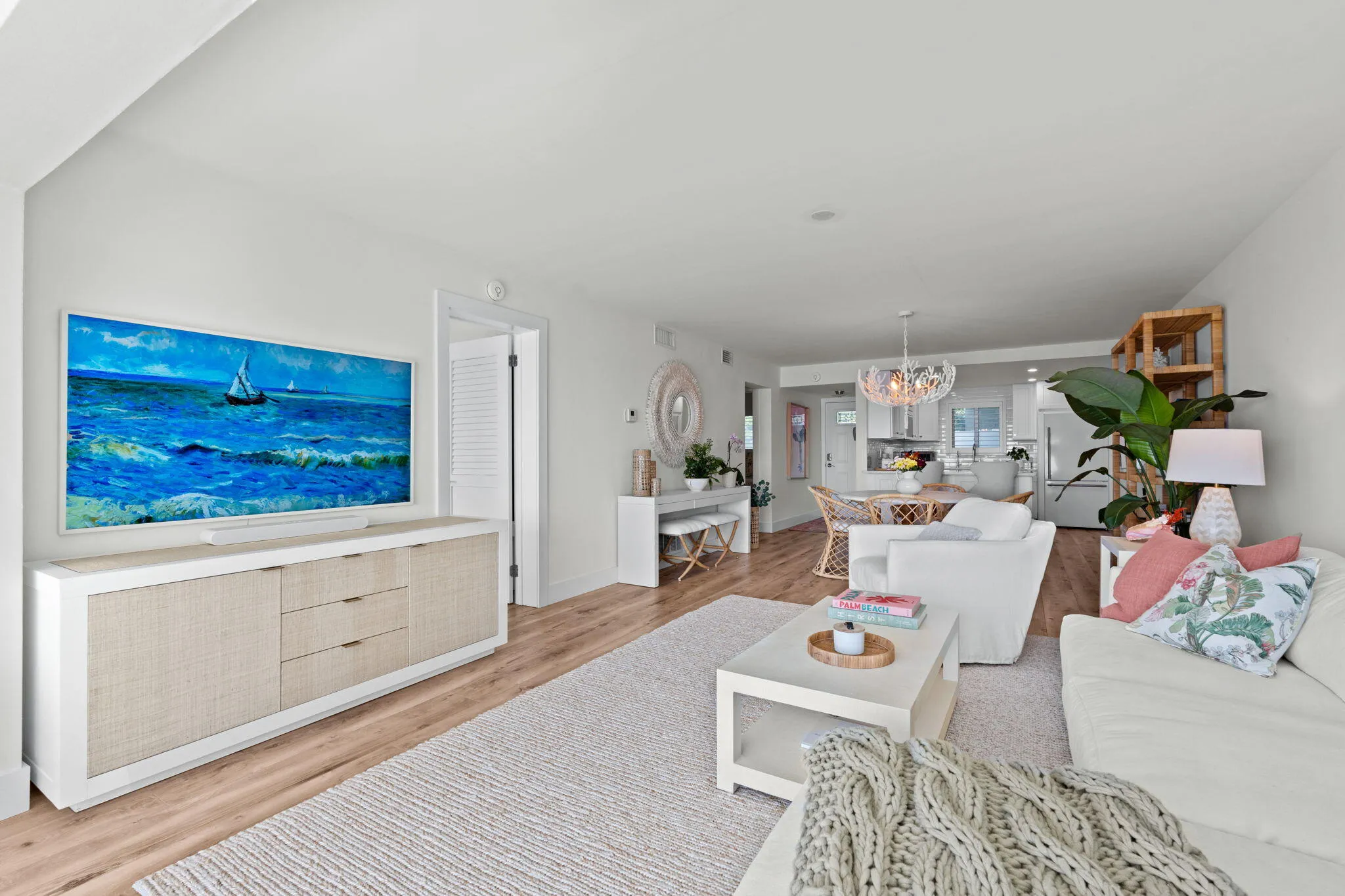 13-web-or-mls-A7405930