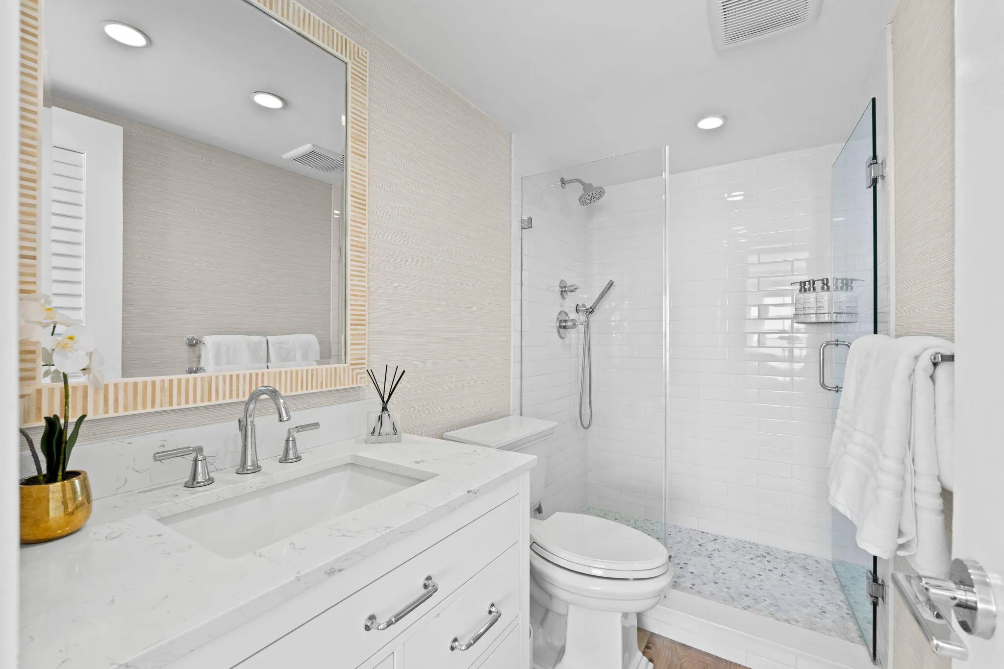 28-web-or-mls-A7405870