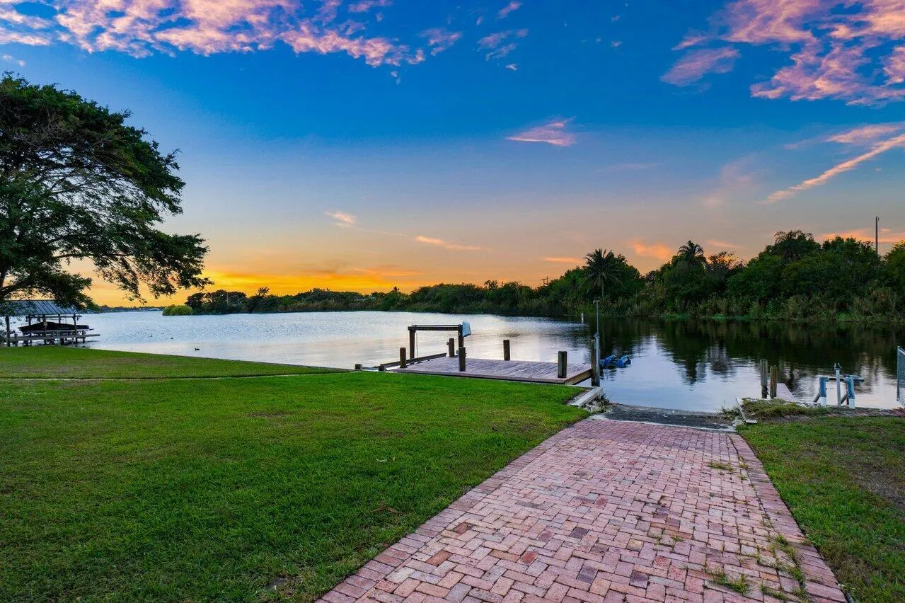 Property photo 68