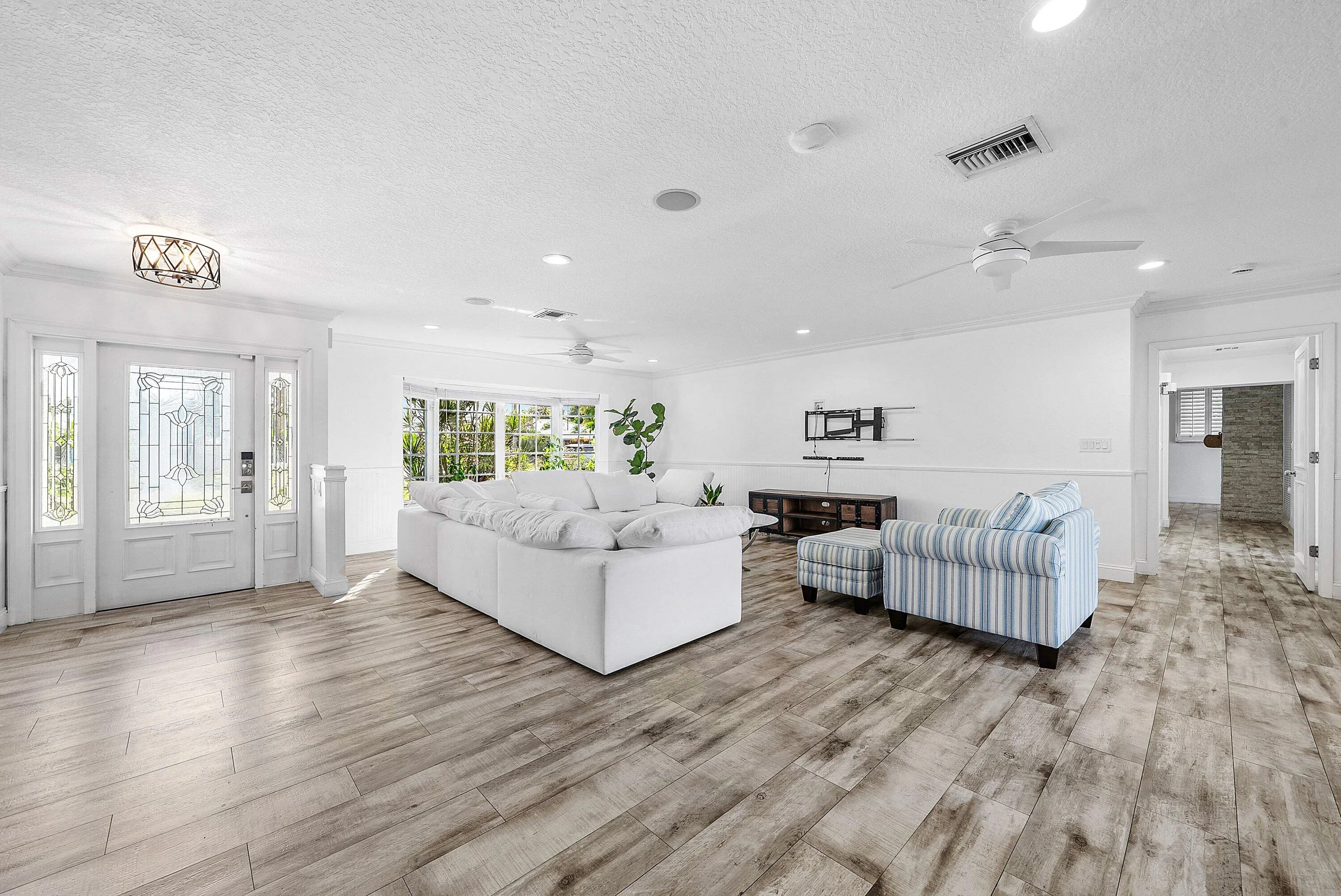 002-3815SouthLakeDrive-BoyntonBeach-FL-3