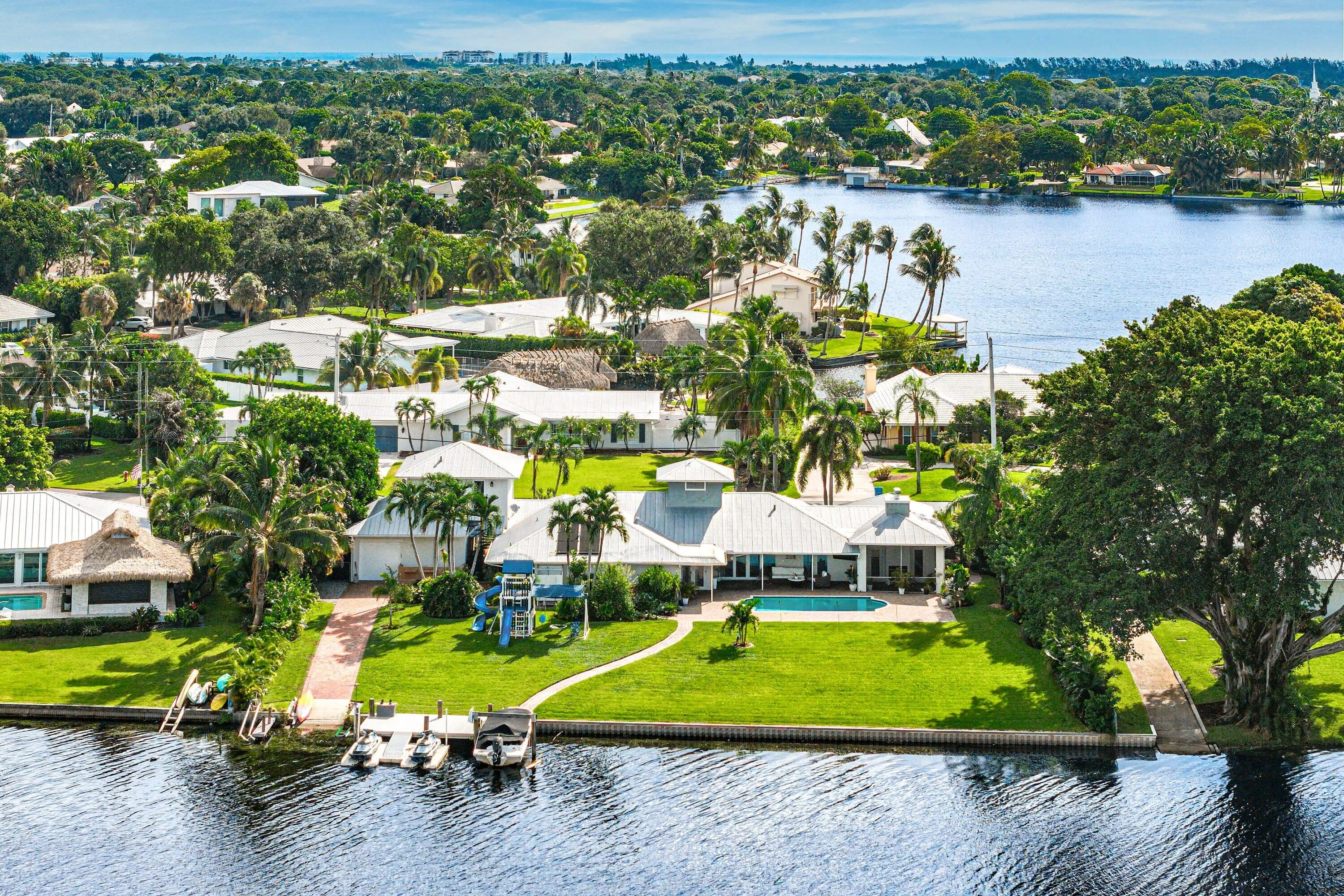 019-3815SouthLakeDrive-BoyntonBeach-FL-3