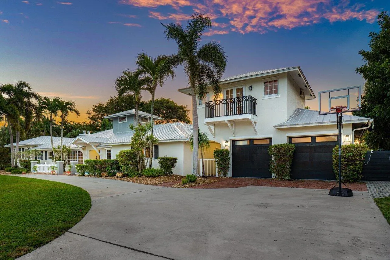001-3815SouthLakeDrive-BoyntonBeach-FL-3