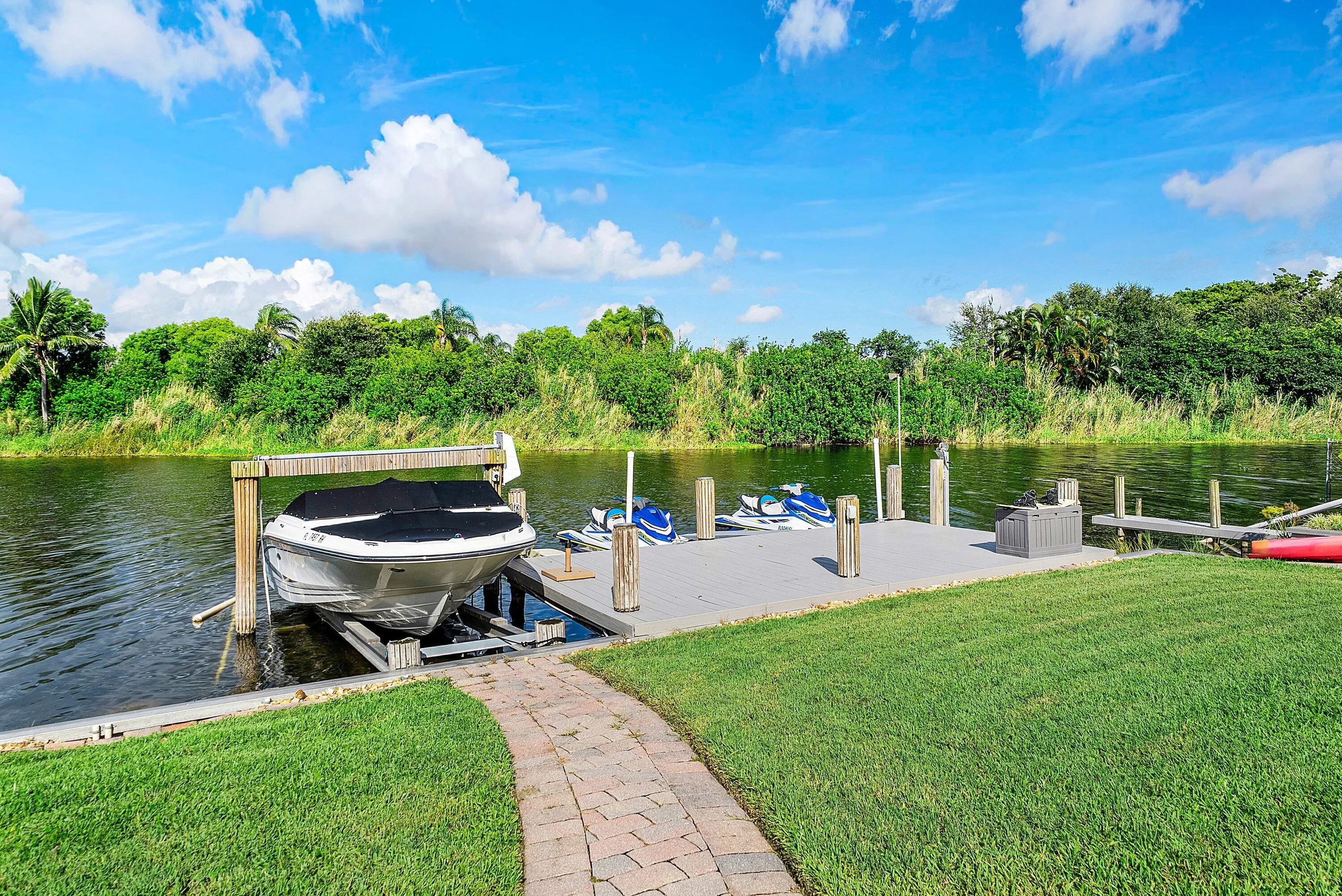 014-3815SouthLakeDrive-BoyntonBeach-FL-3