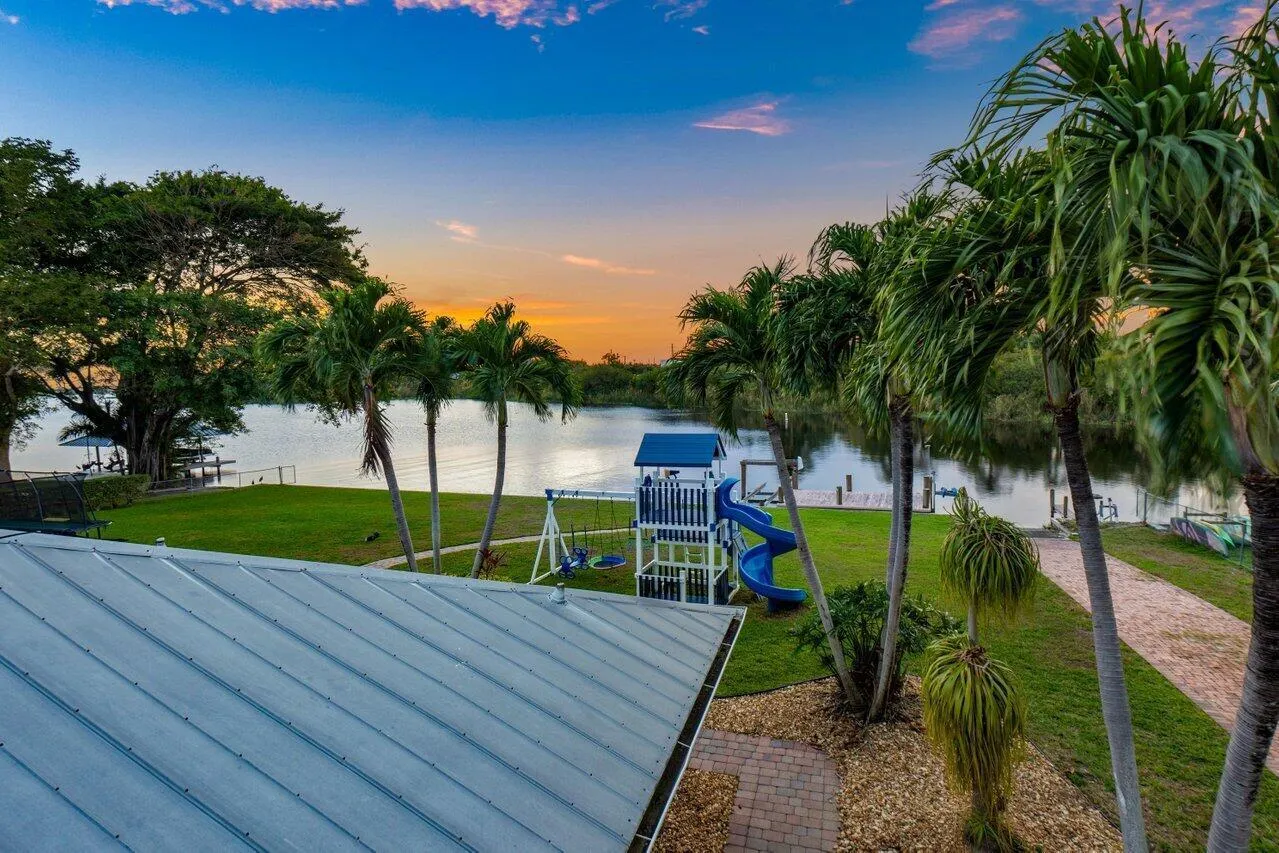 013-3815SouthLakeDrive-BoyntonBeach-FL-3