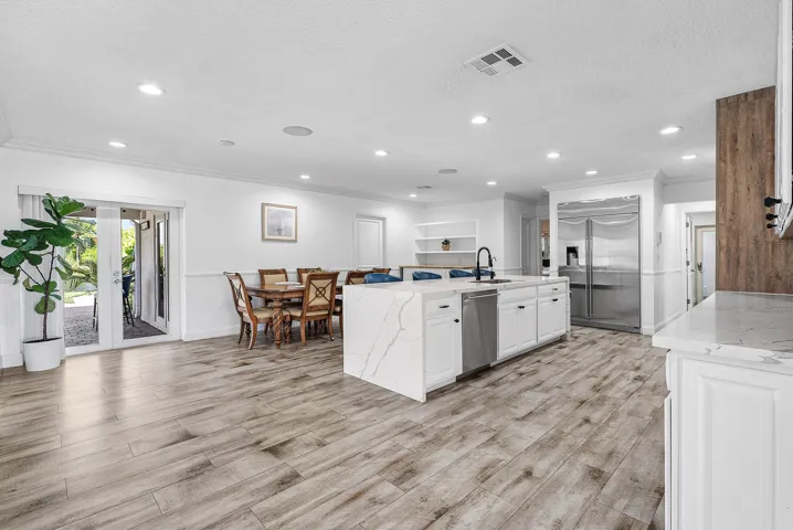 006-3815SouthLakeDrive-BoyntonBeach-FL-3