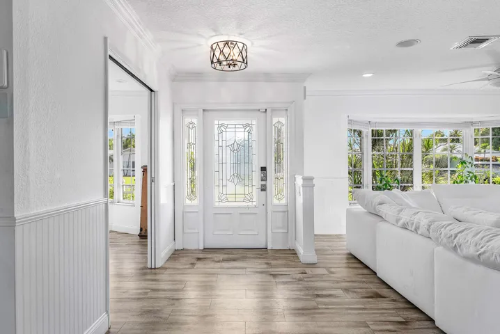 001-3815SouthLakeDrive-BoyntonBeach-FL-3