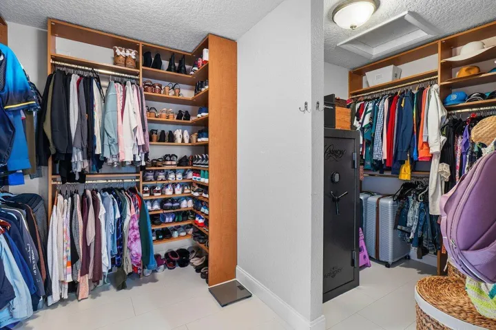 035-3815SouthLakeDrive-BoyntonBeach-FL-3