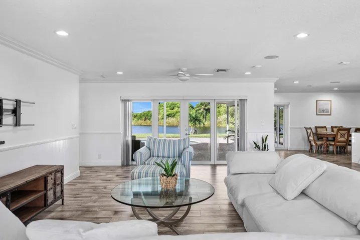 005-3815SouthLakeDrive-BoyntonBeach-FL-3