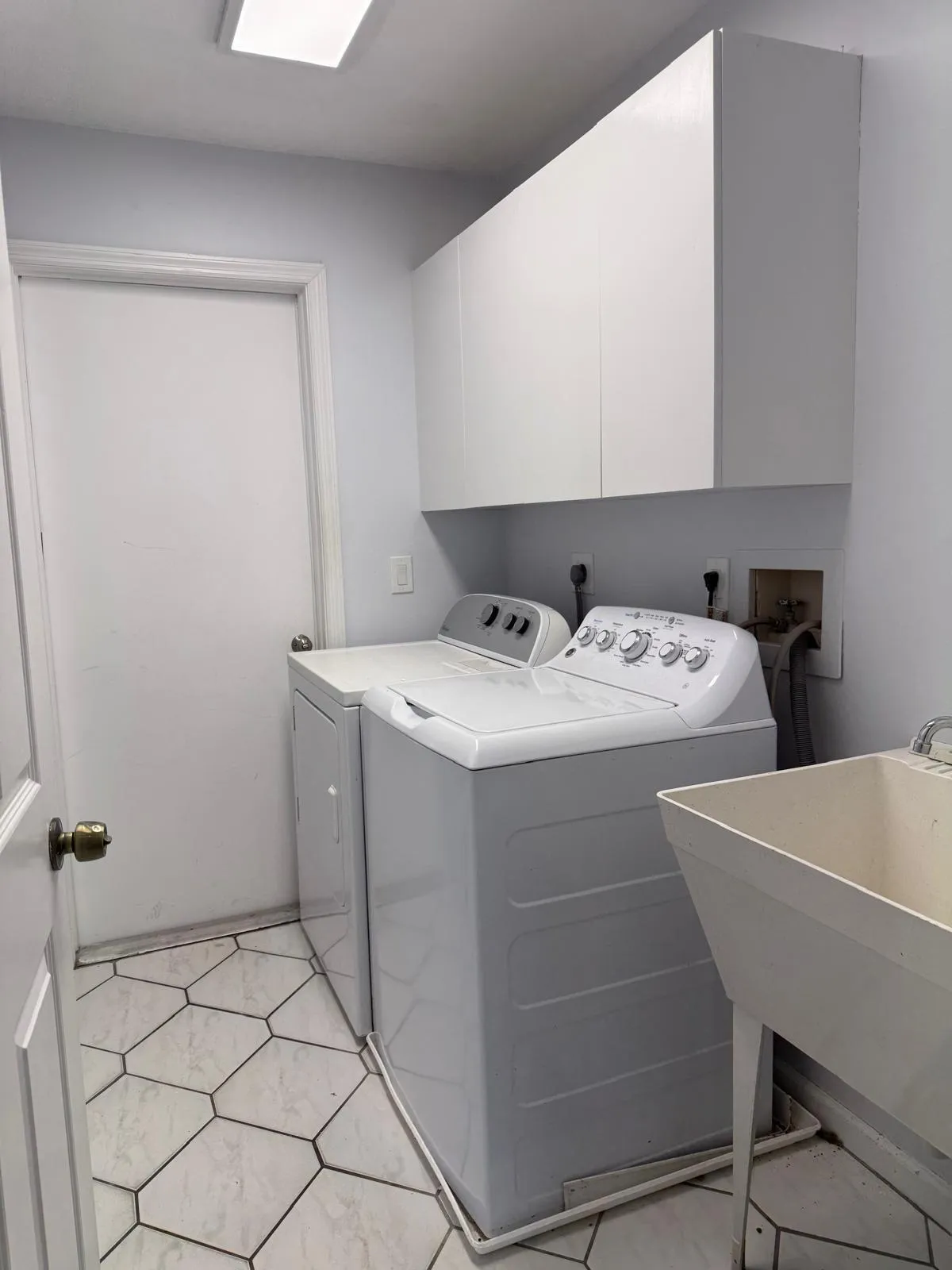Property photo 73