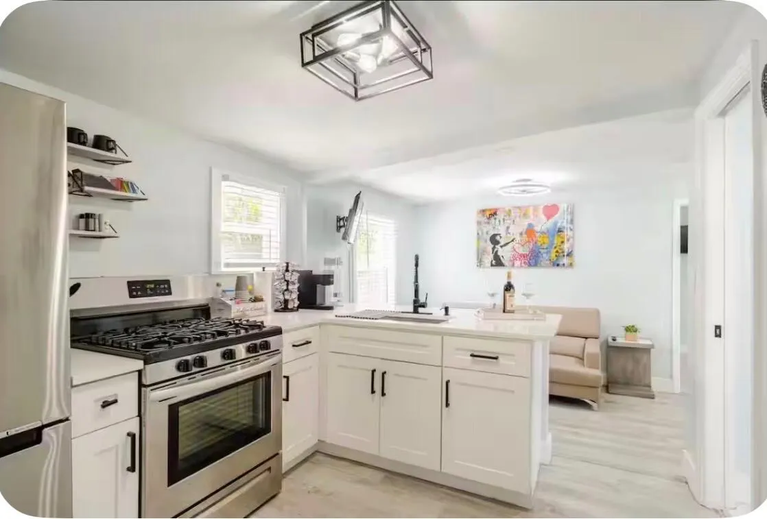 Guest House Kitchen