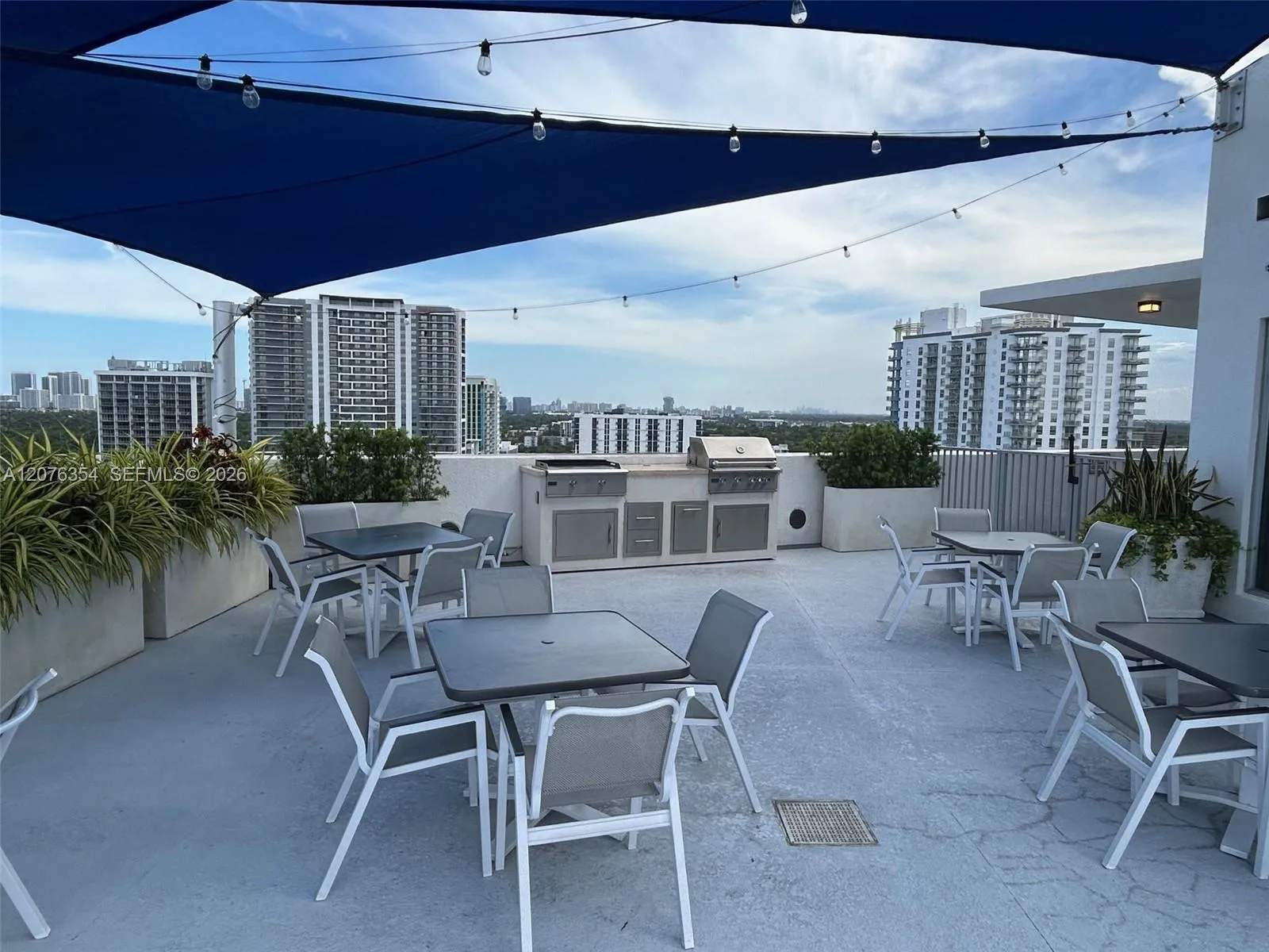 Roof Top Level