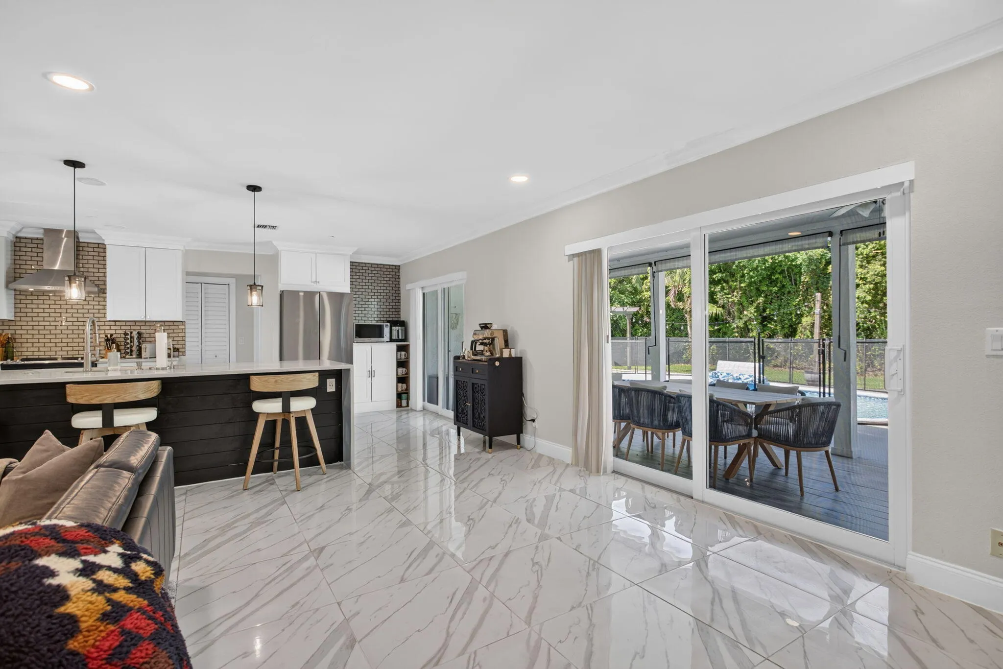 33-web-or-mls-2400 -3192